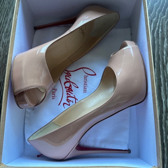 NIB CHRISTIAN LOUBOUTIN Patent Leather Privé Open Toe Pump 120 - Picture 15 of 16